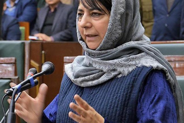 આપણે પાકિસ્તાન સામે તમામ યુદ્ધ જીત્યાં, હવે વાતચીત જ રસ્તોઃ મહેબૂબા મુફ્તી