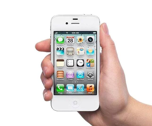 iPhone 8 Plusની અસલ કિંમત 73,000 રૂપિયા છે, પણ આ 66,999 રૂપિયાની શરૂઆતી કિંમતની સાથે મળી રહ્યો છે. આનુ નાનું વેરિએન્ટ iPhone 8, જેની અસલી કિંમત 64,000 રૂપિયા છે અહીં તમને 55,999 રૂપિયામાં મળશે. આ ઉપરાંત તમે ઇએમઆઇ ટ્રાન્ઝેક્શન પર 8,000 રૂપિયાનું કેશબેક પણ મેળવી શકો છો.
