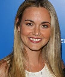 US: શંકાસ્પદ પેકેટ ખોલતાં જ ટ્રમ્પની પૂત્રવધુને લઈ જવી પડી હોસ્પિટલ, પેકેટમાં સફેદ રંગનો હતો પાવડર