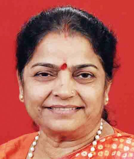 મકાન માલિક જયશ્રી ઢાલણીન સાથે નલીન અશોકકુમાર લાચંદાની પ્લૉટ નં.167, ગુરુકુળ વોર્ડ નં.7/ બી ગાંધીધામ, તથા માકબાઇ કરશન ગઢવી નવી સુંદરપુરી, આહિરવાસ, ગાંધીધામ. જુગાર રમી રહ્યાં હતા. તેઓને પોલીસે પકડી પાડ્યા હતા. 