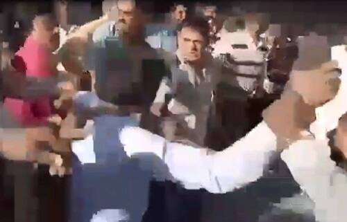 આ ઠરાવોની નકલ માંગવામાં આવી છે. પરંતુ બે મહિનાથી નકલ આપતાં નથી. લાડુનો ભાવ મુનસફી પ્રમાણે વધારી દીધો છે. બદલીઓ, ભરતી પણ પોતાની રીતે કરી રહ્યાં છે. 