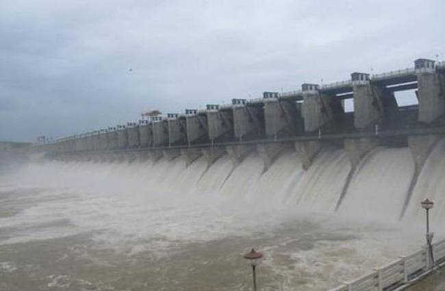 Cauvery Water: 24 ஆயிரம் கனஅடி நீர் கோரிக்கை நிராகரிப்பு; தமிழ்நாட்டிற்கு விநாடிக்கு 5 ஆயிரம் கனஅடி நீர் திறக்க காவிரி மேலாண்மை ஆணையம் உத்தரவு