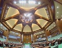 અંદરથી આવું લાગે છે ગુજરાતનું નવું વિધાનસભા, 135 કરોડના ખર્ચે થયું રિનોવેશન, જુઓ તસવીરો