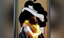 ટીમ ઈન્ડિયાની જીત બાદ કયો ખેલાડી થયો રોમેન્ટિક, પત્નીને ગળે મળતી તસવીર થઈ વાયરલ