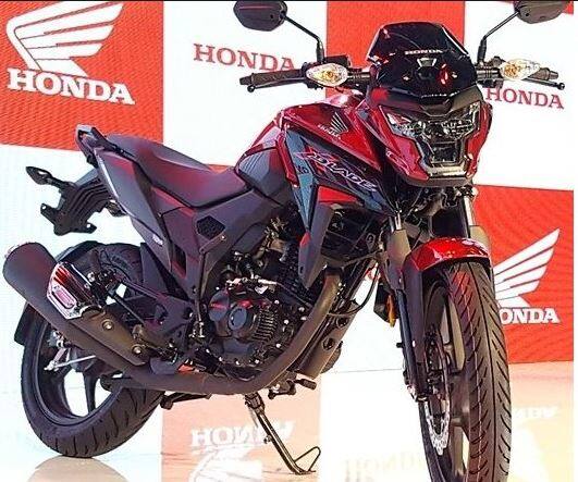 જેમાં ફુલ LED હેડલેમ્પ અને પોઝિશન લેમ્પ છે. તેની ટેઇલ લાઇટ પણ LED છે. આ બાઇકને પાંચ કલર વેરિએન્ટ મેટ માર્વેલ બ્લૂ મેટાલિક, મેટ ફ્રોજન સિલ્વર મેટાલિક, પર્લ સ્પાર્ટન રેડ, પર્લ ઇગ્નેયર બ્લેક અને મેટ માર્શલ ગ્રીન મેટાલિકમાં લોન્ચ કરવામાં આવી છે.