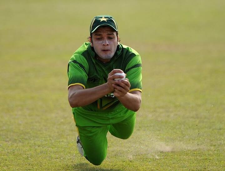 લેંગરે તેને બિગ બેશ લીગ દરમિયાન પર્થ સ્કોચર્સને કેટલાક દિવસો ટ્રેનિંગ આપવા માટે કહ્યું હતું. ઉપરાંત આગામી સીઝનમાં પર્થ સ્કોચર્સ તરફથી રમવાની ઓફર પણ કરી છે.