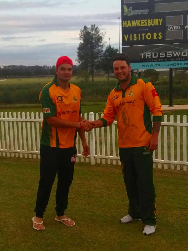 આ યુવા સ્પિનર હાલ સિડનીમાં ન્યૂ સાઉથ વેલ્સ પ્રીમિયર ક્રિકેટર ગ્રેડ એ લીગમાં હોક્સબરી ક્રિકેટ ક્લબ વતી રમી રહ્યો છે. તેમાં 9 મેચમાં 3 વખત 5 વિકેટ લેવા સાથે કુલ 30 વિકેટ ઝડપી છે.