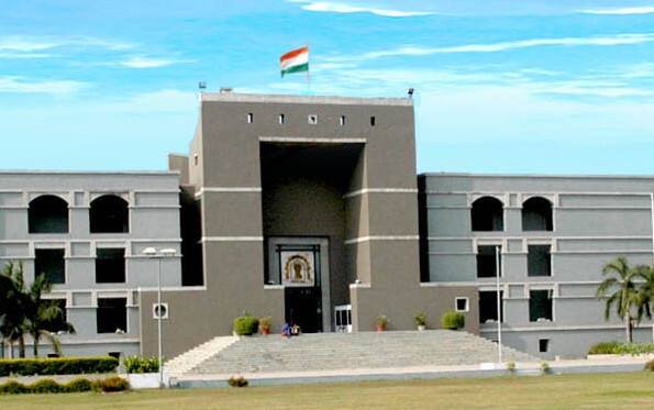 અમદાવાદઃ વરરજાની ગેરહાજરીમાં કન્યાના કટાર સાથે લગ્ન કરવામાં આવ્યા હોય તો તેને કાયદાકીય ગણીને કન્યાના બીજા લગ્ન કરતા અટકાવી શકાય કે નહીં એ પ્રકારના ઇન્ટરેસ્ટિંગ કેસમાં ગુજરાત હાઇકોર્ટે મહત્વનો ચૂકાદો આપ્યો છે. 
