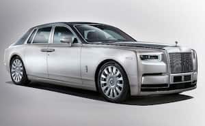 Rolls Royce Cars Latest Updates:  షాకింగ్.. ఒకేసారి 3 రోల్స్ రాయిస్ కార్లను కొనుగోలు చేసిన ఇండియన్ బిజినెస్ మేన్.. ఆ మోడల్స్ ఏంటంటే..?