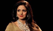 બોલીવૂડની જાણીતી અભિનેત્રી શ્રીદેવીનું દુબઈમાં હાર્ટ અટેકથી નિધન