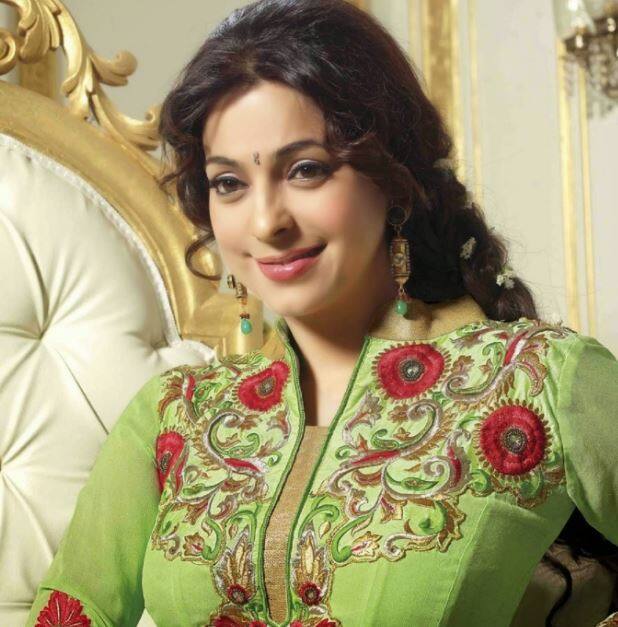 50 વર્ષીય અભિનેત્રીએ પત્રમાં લખ્યું છે કે, રાષ્ટ્રીય, આંતરરાષ્ટ્રીય સ્તરના અનેક વૈજ્ઞાનિકો, એક્સપર્ટ અને મેનેજમેન્ટ ઇન્સ્ટિટ્યૂટના પ્રોફેસરે માનવ સ્વાસ્થ્ય પર રેડિયોફ્રિકવન્સી રેડિએશનના હાનિકારક પ્રભાવોનો ઉલ્લેખ કર્યો છે.