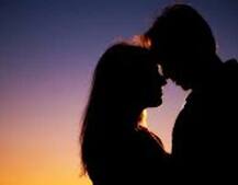 સેલવાસમાં જાહેર રોડ પર છોકરા-છોકરીને કિસ કરતાં પોલીસે ઝડપ્યા, જાણો વિગતે