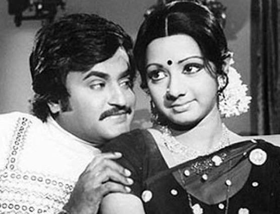 1976: તામિલ ફિલ્મ 'મોન્દ્રૂ મૂદિચૂ' (1976) માં રજનીકાંતની સાથે શ્રીદેવી, તે સમયે તેની ઉંમર 13 વર્ષની હતી, આ ફિલ્મમાં તેની રજનીકાંતથી પણ વધારે ફી હતી. 