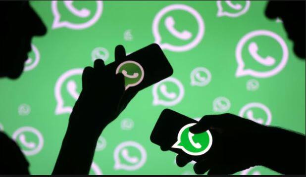  જણાવી દઈએ કે વોટ્સએપે હાલમાં જ એન્ડ્રોઈડ અને વિન્ડોઝ ફોન માટે બીટા વર્ઝનમાં ગ્રુપ ડિસ્ક્રિપ્શન ફીચર આપ્યું હતું. આ ફીચરને કોઈ કોડ દ્વારા ઈનેબલ કરવાની જરૂર નહીં પડે. આ યૂઝરને આપમેળે જ દેખાશે. જોકે આ ફીચરને એડમિન સુધી સીમિત કરી શકાય છે.