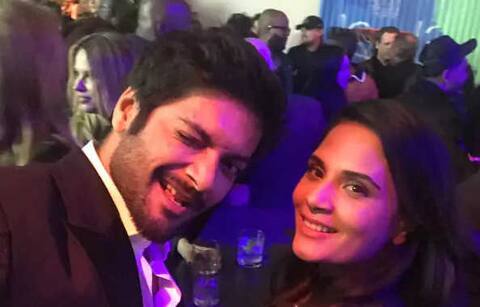 હોટ એક્ટ્રેસ રીચા ચઢ્ઢા કોની સાથે પહોંચી ઓસ્કાર એવોર્ડ સમારોહમાં? આ ભારતીય હતો ઓસ્કારની રેસમાં, જાણો વિગત હોટ એક્ટ્રેસ રીચા ચઢ્ઢા કોની સાથે પહોંચી ઓસ્કાર એવોર્ડ સમારોહમાં? આ ભારતીય હતો ઓસ્કારની રેસમાં, જાણો વિગત