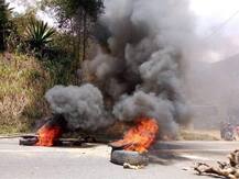 શ્રીલંકામાં હિંસા બાદ ઇમર્જન્સી, જાણો કેમ સામ-સામે આવી ગયા બૌદ્ધ અને મુસ્લિમ?