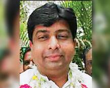 ગુજરાત કોંગ્રેસના ક્યા ધારાસભ્યની જીત સામે હાઈકોર્ટમાં થઈ રીટ ? 