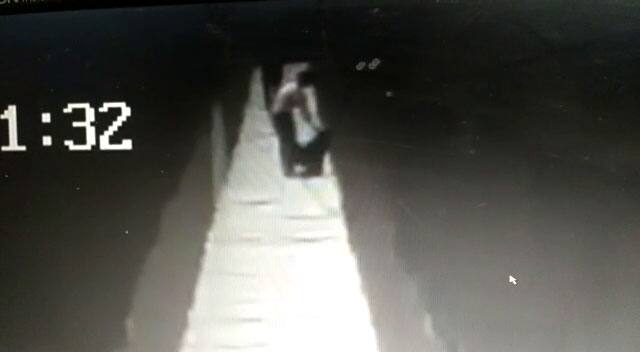 આગળ જૂઓ ઘટનાના સીસીટીવી