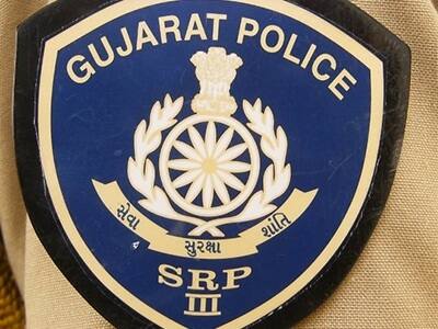 હિતેસસિંહ ઝાલા સરદારનગરથી ટ્રાફિકમાં બદલી કરવામાં આવી છે. 