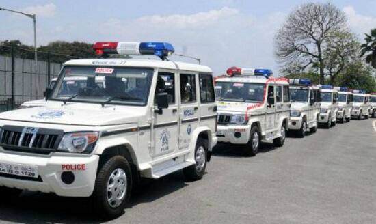 વી.જે.વ્યાસ કંટ્રોલથી સ્પેશ્યલ બ્રાંચમાં બદલી કરવામાં આવ્યા છે. જ્યારે જી.એ.ડામોર બહારથી કંટ્રોલમાં બદલી કરવામાં આવી છે.