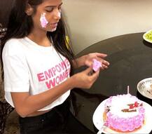 Birthday Special: પોતાની બોલ્ડનેસથી પૂનમ પાંડેએ મચાવ્યો ખળભળાટ, આજે સેલિબ્રેટ કરી રહી છે બર્થ-ડે