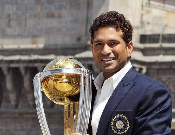 કોહલીની આ ડીલ વર્લ્ડટેલે સચિન તેંડુલકર સાથે કરેલી ડીલથી પણ મોટી હશે. સચિન તેંડુલકર 1990ના દાયકમાં જોરદાર પ્રદર્શન કરી રહ્યો હતો ત્યારે મૈસ્કરેનહાસે ક્રિકેટ સ્ટાર સાથે કરોડો રૂપિયાનો કરાર કર્યો હતો.