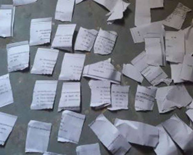 ગાંગરડીવાલાએ પોતાના ડ્રાયવર સાથે ચાવીઓ તો મોકલી હતી પરંતુ શંકા હતી તે રૂમની જ ચાવી નહોતી. જેથી મામલતદાર પટેલે તાળુ તોડાવતાં રૂમમાંથી એક મીની ઝેરોક્ષ મશીન સાથે ગુજરાતીના સોલ્વ કરેલા પેપરની ફાડી નાખેલા ટુકડા, માઇક્રો ઝેરોક્ષ કરવા માટે ફાડેલા કાગળો, ધો. 10ની ગુજરાતીની ચોપડી મળી આવી હતી. 