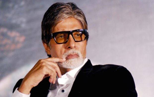 ઉલ્લેખનીય છે કે થોડા દિવસ પહેલાં જ બોલીવુડના મહાનાયક અમિતાભ બચ્ચનની અચાનક તબિયત બગડતાં મુંબઇની લીલાવતી હોસ્પિટલમાં ખસેડવામાં આવ્યા હતાં.