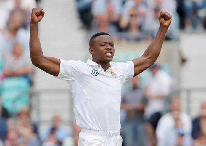  રબાડા આઈસીસી રેકિંગમાં 900 પોઇન્ટસથી આગળ પહોંચનારો 23મો બોલર બની ગયા છે અને સાઉથ આફ્રિકાનો ચોથો ખેલાડી છે. આ અગાઉ વર્નોન ફિલેન્ડર(912 પોઇન્ટ્સ - વર્ષ 2013), શોન પોલાર્ક (909- વર્ષ 1999) અને ડેલ સ્ટેન (909- વર્ષ 2014)એ900 પોઇન્ટ્સનો આંકડો પાર કર્યો છે.