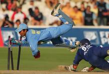 ધોની બાદ દિનેશ કાર્તિકે T-20માં લગાવી અનોખી ફિફ્ટી, જાણો વિગત