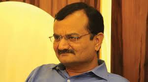 ગૃહમંત્રી પ્રદીપસિંહ જાડેજાએ ગૃહમાં કહ્યું હતું કે, પાટીદાર સમાજ ભાજપનું પિંડ છે. એ અમારી સાથે જ રહેશે. ભલે વિપક્ષના નેતા તરીકે પાટીદારની નિમણૂક કરાઇ હોય પરંતુ પાટીદારો ક્યારેય કોગ્રેસ સાથે નહી જાય. કોગ્રેસ ભાજપને સીધી રીતે હરાવી શકી નથી જેથી જાતિવાદી પરિબળોનો સહારો લઇ રહી છે. 