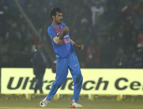 INDvBAN T 20 ફાઇનલઃ ચહલે આશિષ નેહરાનો તોડ્યો રેકોર્ડ , જાણો વિગત INDvBAN T 20 ફાઇનલઃ ચહલે આશિષ નેહરાનો તોડ્યો રેકોર્ડ , જાણો વિગત