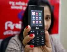 જિઓ ફીચર ફોનમાં ટૂંકમાં શરૂ થશે આ એપ, લાખો યૂઝર્સને થશે ફાયદો 