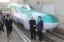 અમદાવાદ-મુંબઈ બુલેટ ટ્રેનઃ સુરતમાં પણ બનાવાશે ડેપો, રોટેટિંગ સીટ સહિત આ સુવિધાઓ મળશે