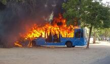 અમદાવાદ: SG હાઈવે પર AC બસમાં આગ લાગી, હાઈવે પર થયો ટ્રાફિકજામ જાણો કારણ