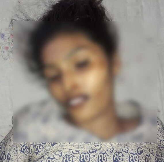 સુરતથી ગોંડલ આવતી વેળાએ ઝેરી દવા પી લેતા મૃતદેહને પીએમ માટે ગોંડલ સરકારી દવાખાને લાવાયો હતો. રાધિકાના પિતા જાતે લુહાર છે અને માતા મુસ્લિમ છે તેની માતાનું નામ હાલ પૂજા છે. જ્યારે લગ્ન પહેલાં તેમનું નામ ફાતિમા હોવાનું પોલીસ સૂત્રો પાસેથી જાણવા મળ્યું છે.