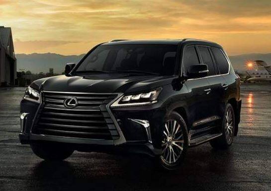 છોકરાએ કહ્યું કે, સૌથી પહેલા છોકરી પક્ષે જ માંગુ નાંખ્યું હતુ અને તેમની તમામ શરતો પણ સ્વીકારી લેવામાં આવી હતી. જ્યારે લગ્નની તમામ તૈયારીઓ થઈ ચૂકી હતી ત્યારે છોકરીએ દહેજમાં લેક્સસ કારની માંગ કરી. આ કારની કિંમત 80 લાખ રૂપિયા છે. જે ખરીદી શકવાની ક્ષમતા ન હોવાથી અમે લગ્ન નહીં કરવાનો નિર્ણય કર્યો છે.