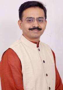 ગુજરાત કોંગ્રેસના પ્રભારી રાજીવ સાતવ કોણ છે? જાણો વિગત