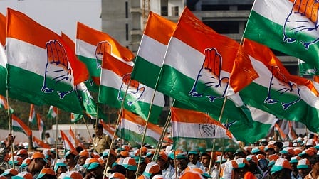Punjab Congress Crisis: ਪੰਜਾਬ ਕਾਂਗਰਸ 'ਚ ਭੱਖਿਆ ਮਾਹੌਲ, ਸੰਸਦ ਮੈਂਬਰ ਬੋਲੇ- ਸਿਰ ਝੁਕਾਉਂਦਾ ਤਾਂ ਵੱਡਾ ਅਹੁਦਾ ਮਿਲਦਾ, ਅਣਦੇਖੀ ਤੋਂ ਬਾਅਦ ਭਾਵੁਕ ਪੋਸਟ; ਚੋਣਾਂ ਤੋਂ ਪਹਿਲਾਂ ਕਾਂਗਰਸ ਛੱਡਣ ਦੀਆਂ...