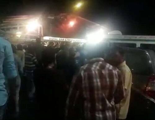 માત્ર મારી નાંખવાના ઉદ્દેશ્યથી જ સ્કોર્પિયો કારમાં પાંચ અજાણ્યા ઇસમો હથિયારો સાથે આવ્યા હતા. હાલ તો દમણ પોલીસ તપાસ કરી રહી છે.