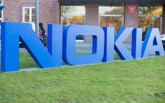 આ ત્રણેય સ્માર્ટફોન્સની સંભવિત કિંમતોની વાત કરીએ તો Nokia 6 (2018)ની કિંમત 20,000 રૂપિયાથી ઓછી હોઇ શકે છે, જ્યારે Nokia 7 Plusની કિંમત 30,000ની અંદરની હોઇ શકે છે. Nokia 8 Sirocco કંપનીનો હાઇ એન્ડ સ્માર્ટફોન છે અને આની કિંમત વધારે હોઇ શકે છે. 