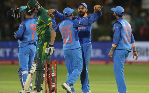 ભારતીય ક્રિકેટ કંટ્રોલ બોર્ડે (BCCI) ન્યૂઝીલેન્ડમાં ટેસ્ટ મેચ નહીં રમવાનો નીતિગત નિર્ણય કર્યો છે, કારણકે ભારતીય સમય મુજબ સવારે સાડા ત્રણ વાગે ટેસ્ટ મેચ રમવુ વિશ્વના ધનવાન ક્રિકેટ બોર્ડ માટે વ્યવસાયિક રીતે વ્યવહારિક નથી.