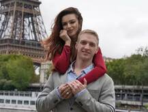 નીલ આઇલેન્ડના બીચ પર પતિ સાથે મસ્તી કરી રહી છે આ ગુજરાતી એક્ટ્રેસ, જુઓ તસવીરો