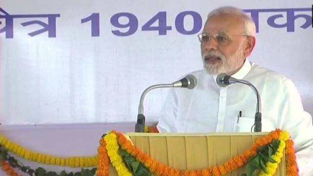 2જી એપ્રિલે દલિતોના ભારત બંધના આંદોલન દરમિયાન સેંકડોની સંખ્યામાં ભીડે હિંસક પ્રદર્શન કર્યું, યુપી, બિહાર, રાજસ્થાન અને મધ્યપ્રદેશન જેવા રાજ્યોમાં સૌથી વધુ હિંસા થઇ. પ્રદર્સનો દરમિયાન કેટલાય લોકોના મોત થયા. મરનારાઓમાં મધ્યપ્રદેશમાં સૌથી વધુ મોત થયા. હિંસા બાદ મધ્યપ્રદેશના કેટલાય વિસ્તારોમાં હજુ પણ કર્ફ્યૂ છે. 