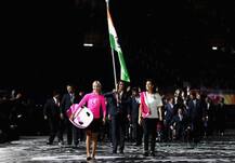 કોમનવેલ્થ ગેમનો રંગારંગ પ્રારંભ, પીવી સિંધુએ કરી ભારતીય ખેલાડીઓની આગેવાની