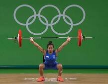 મણિપુરની મીરાબાઈ ઓલિમ્પિક્સમાં ત્રણ પ્રયત્નમાં વજન નહોતી ઉઠાવી શકી ને હવે જીતી ગોલ્ડ, જાણો વિગત