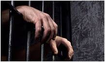 દિલ્હીમાં કારમાં સેક્સ માણતું હતું કપલ, મહિલા જોઈ ગઈ તો દુપટ્ટો ખેંચીને કહી કેવી ગંદી હરકત? જાણો વિગત