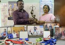 સિક્યુરિટી ગાર્ડના દીકરાએ વેઈટલિફ્ટિંગમાં જીત્યો ગોલ્ડ મેડલ, જાણો વિગત