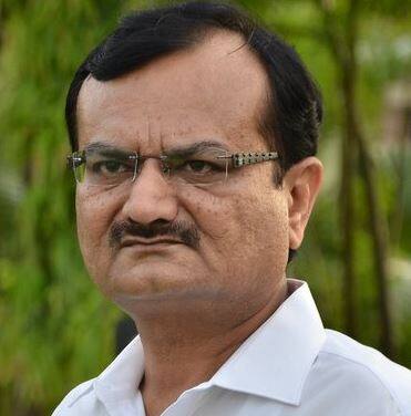 સુરતના બિલ્ડર શૈલેશ ભટ્ટ પાસેથી સીબીઆઈના પોલીસ ઇન્સ્પેક્ટર સુનીલ નાયરે રૂ. 5 કરોડનો તોડ કર્યો હોવાની ઘટના ગૃહ રાજ્યમંત્રી સુધી પહોંચતા સીઆઈડી ક્રાઇમને તપાસનો આદેશ કરવામાં આવ્યો હતો.