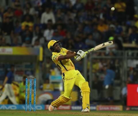 IPL 2018 : બુમરાહની એક જ ઓવરમાં ત્રણ સિક્સ ફટકારી બ્રાવોએ બનાવ્યો અનોખો રેકોર્ડ, જાણો વિગત IPL 2018 : બુમરાહની એક જ ઓવરમાં ત્રણ સિક્સ ફટકારી બ્રાવોએ બનાવ્યો અનોખો રેકોર્ડ, જાણો વિગત